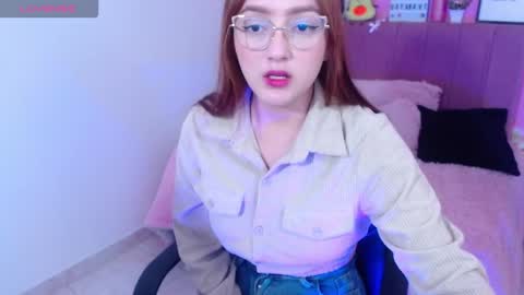 natasha_romanof18 online show from February 9, 3:32 am