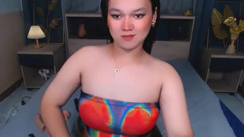 Snapshot of natasha_santiago5 chatting on September 25, 6:33 pm natasha_santiago5 online show from September 25, 6:33 pm