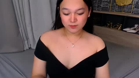 Snapshot of natasha_santiago5 chatting on November 14, 9:19 am natasha_santiago5 online show from November 14, 9:19 am