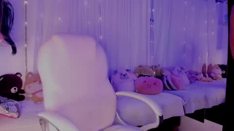 Snapshot of natasha_smith_ws chatting on December 26, 11:35 pm Natasha online show from December 26, 11:35 pm