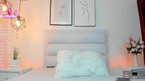 natasha_stone6 online show from September 29, 1:05 pm
