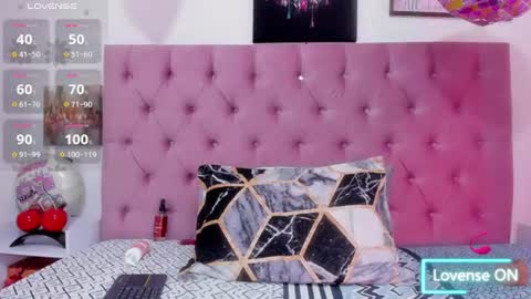 natasha_wishx online show from June 10, 8:19 pm