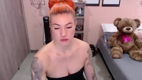 Nat online show from February 8, 2:16 pm