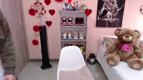 Nat online show from March 5, 3:18 pm