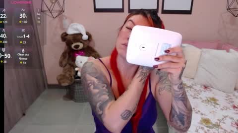 Nat online show from April 8, 10:37 am