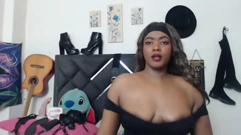 Snapshot of natashasexxy__ chatting on June 30, 11:00 am natashasexxy__ online show from June 30, 11:00 am
