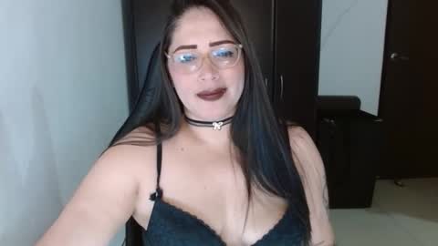 Natasha Smithe  online show from October 16, 1:06 am