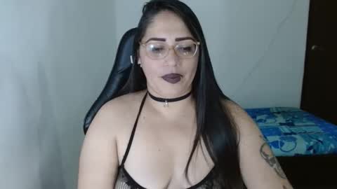 Natasha Smithe  online show from February 5, 1:10 am