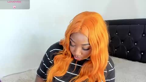 Snapshot of natassha_brown chatting on January 15, 3:22 am Natassha online show from January 15, 3:22 am