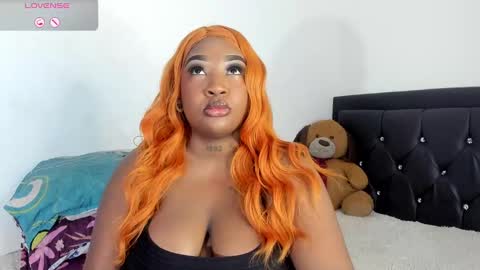 Snapshot of natassha_brown chatting on January 18, 12:24 am Natassha online show from January 18, 12:24 am