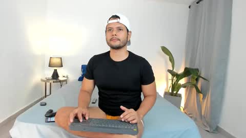 Nate Ocean online show from December 21, 2:51 am