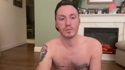 Snapshot of naterando chatting on February 4, 3:12 am naterando online show from February 4, 3:12 am