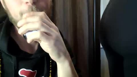 Snapshot of natesbigdick chatting on January 1, 12:43 am natesbigdick online show from January 1, 12:43 am