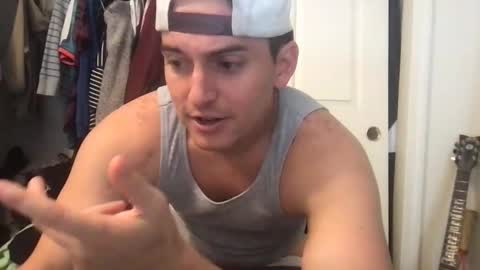 natetheexplorer online show from October 3, 11:02 pm