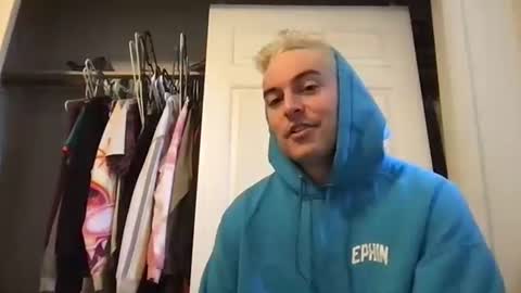 natetheexplorer online show from November 5, 9:04 pm