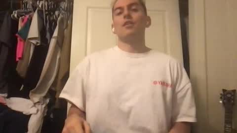 natetheexplorer online show from December 15, 4:39 am