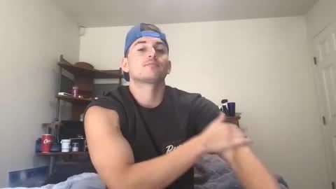 Snapshot of natetheexplorer chatting on June 2, 10:01 pm natetheexplorer online show from June 2, 10:01 pm