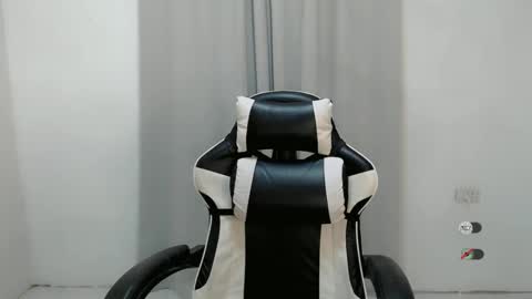 nathalia_starxxx online show from September 26, 4:27 am