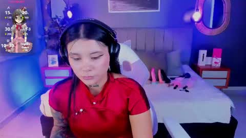 nathalia stone  online show from June 25, 5:23 am