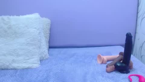 Nathalia online show from December 17, 4:51 am