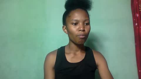 nathalie004 online show from October 27, 5:33 am