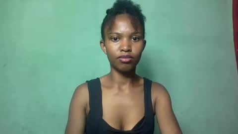 nathalie004 online show from October 30, 6:04 am