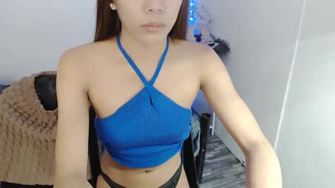 Thalie online show from November 30, 5:28 pm