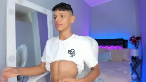 nathalie_moon_ online show from April 14, 11:38 am