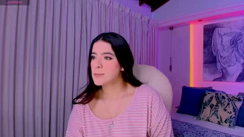 Snapshot of nathalie_rivers chatting on October 1, 11:05 am NATHALIE online show from October 1, 11:05 am
