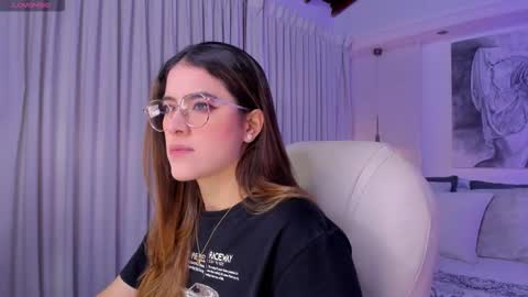 NATHALIE online show from March 20, 11:15 am