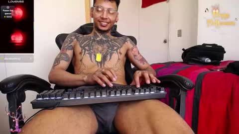 nathan_aress6666 online show from October 22, 6:18 pm