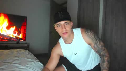 nathan_gross online show from October 2, 12:28 am