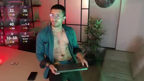 nathan_rivers online show from January 5, 11:37 am