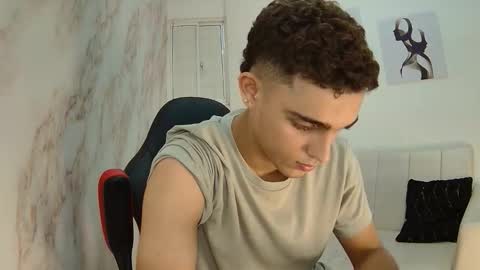 nathan_shimmer online show from March 21, 9:51 pm