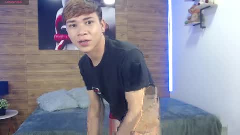 nathanclay online show from April 11, 4:17 am