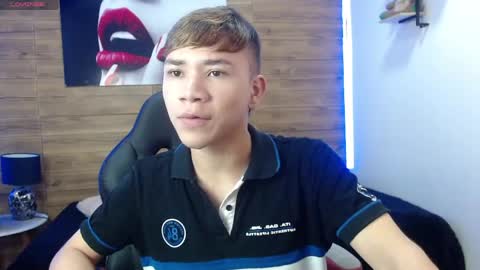 nathanclay online show from April 28, 3:22 am