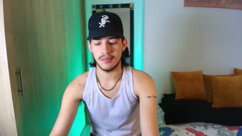   online show from December 5, 11:08 am