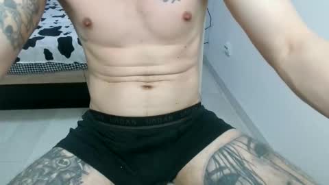 Snapshot of nathann92 chatting on February 7, 10:24 pm nathann92 online show from February 7, 10:24 pm