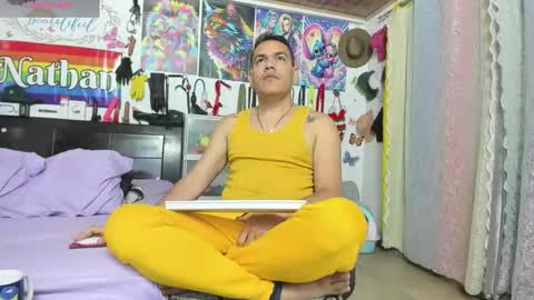 Snapshot of nathannathaniel chatting on February 19, 8:43 am nathan nathaniel online show from February 19, 8:43 am