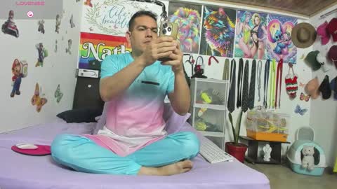 Snapshot of nathannathaniel chatting on February 23, 11:29 am nathan nathaniel online show from February 23, 11:29 am