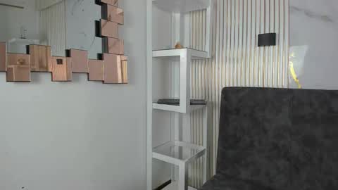 nathasha_ggh online show from December 5, 7:17 am