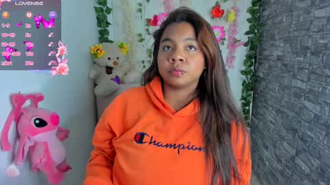 Naty online show from March 10, 7:42 am