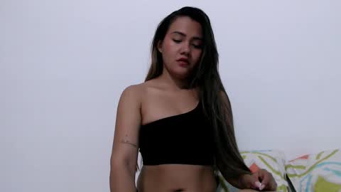 Snapshot of nathy_02 chatting on October 20, 12:05 pm nathy online show from October 20, 12:05 pm