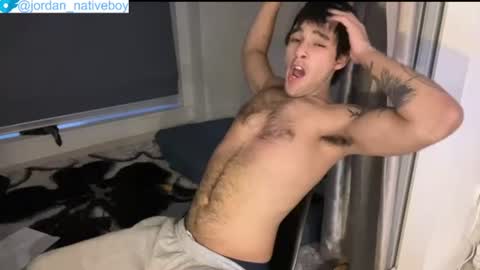 Snapshot of native_boy2 chatting on June 22, 5:26 am native_boy2 online show from June 22, 5:26 am