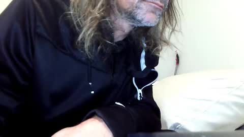 natou3x online show from October 3, 3:03 am