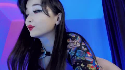 Snapshot of natsumi18 chatting on March 5, 4:45 am natsumi18 online show from March 5, 4:45 am