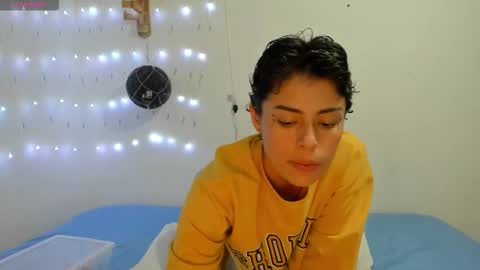 natt_op online show from February 19, 11:34 pm