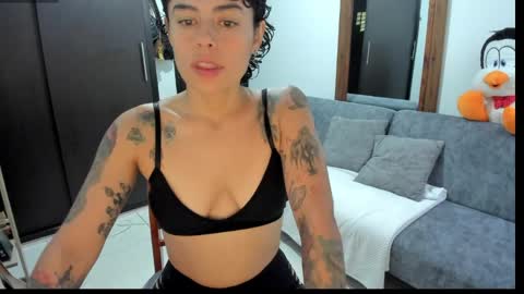 natt_op online show from May 23, 9:41 pm