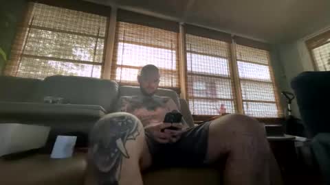 Snapshot of natti_daddy chatting on May 19, 11:33 pm Nattidaddy online show from May 19, 11:33 pm