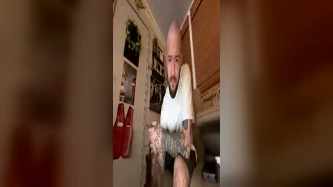 Snapshot of natti_daddy chatting on June 14, 5:31 am Nattidaddy online show from June 14, 5:31 am